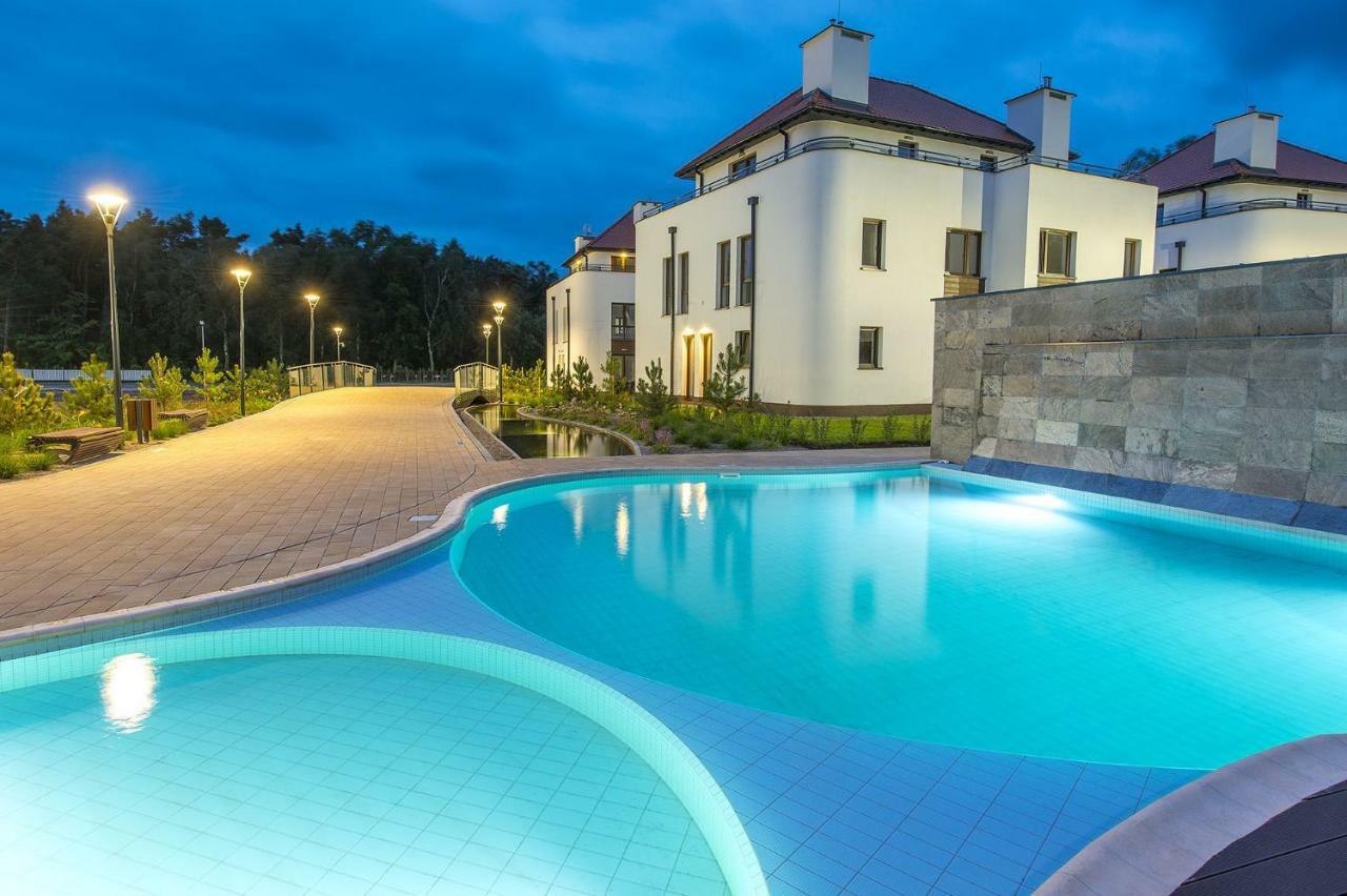 Apartament Baltica Z Ogrodkiem - W Ustronnym Miejscu Tuz Przy Plazy Rogowo  Dış mekan fotoğraf